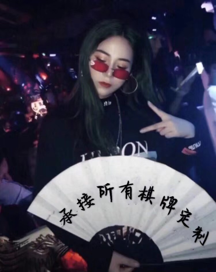 很多同行消失不见了，卖口罩，卖额温枪去了。。。我一直都在这：🤓🤓阳光温暖，岁月静好，微信不倒，陪你到老🤝  第1张